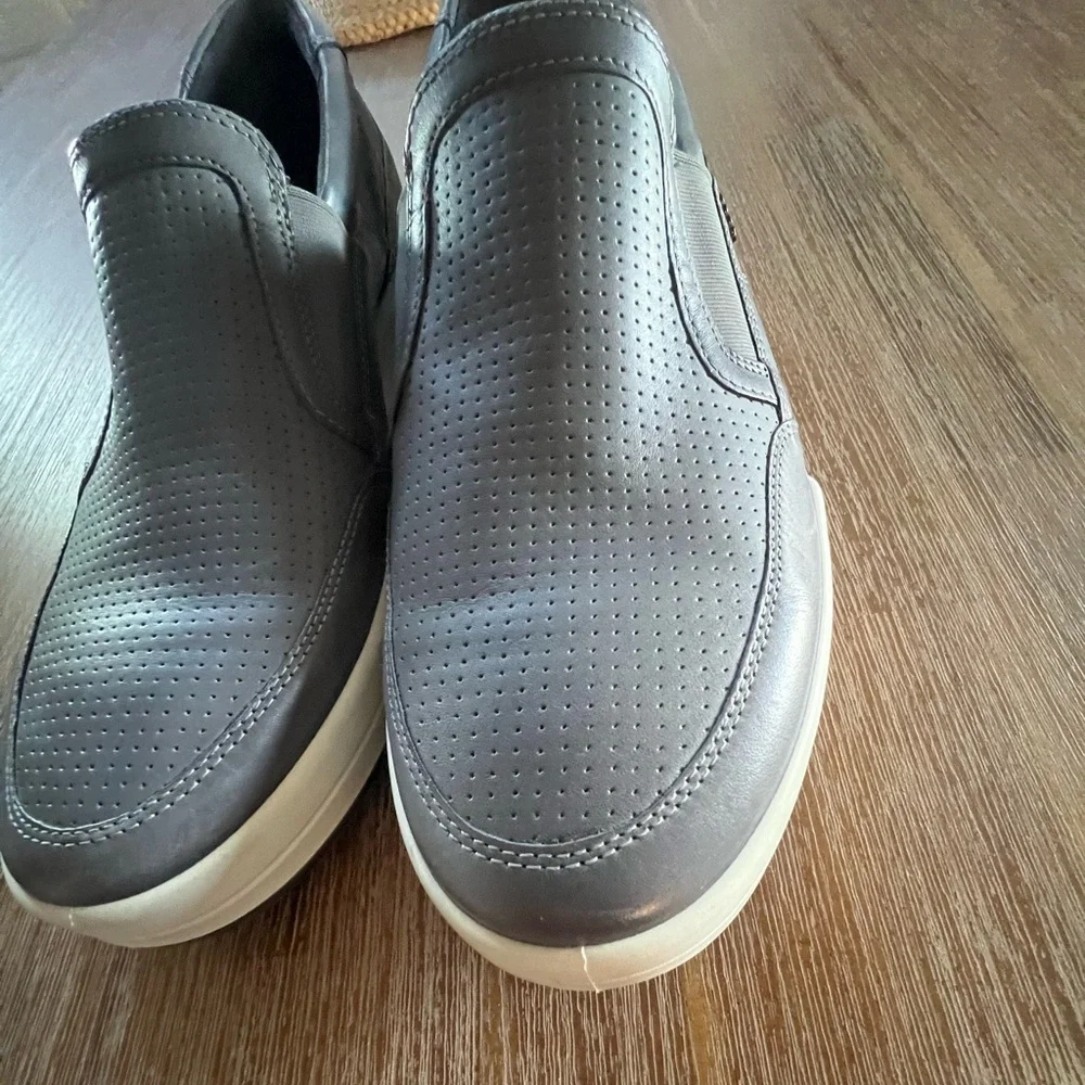 Gray Slip-On Men's Shoes Ecco size 46 (size men 12)